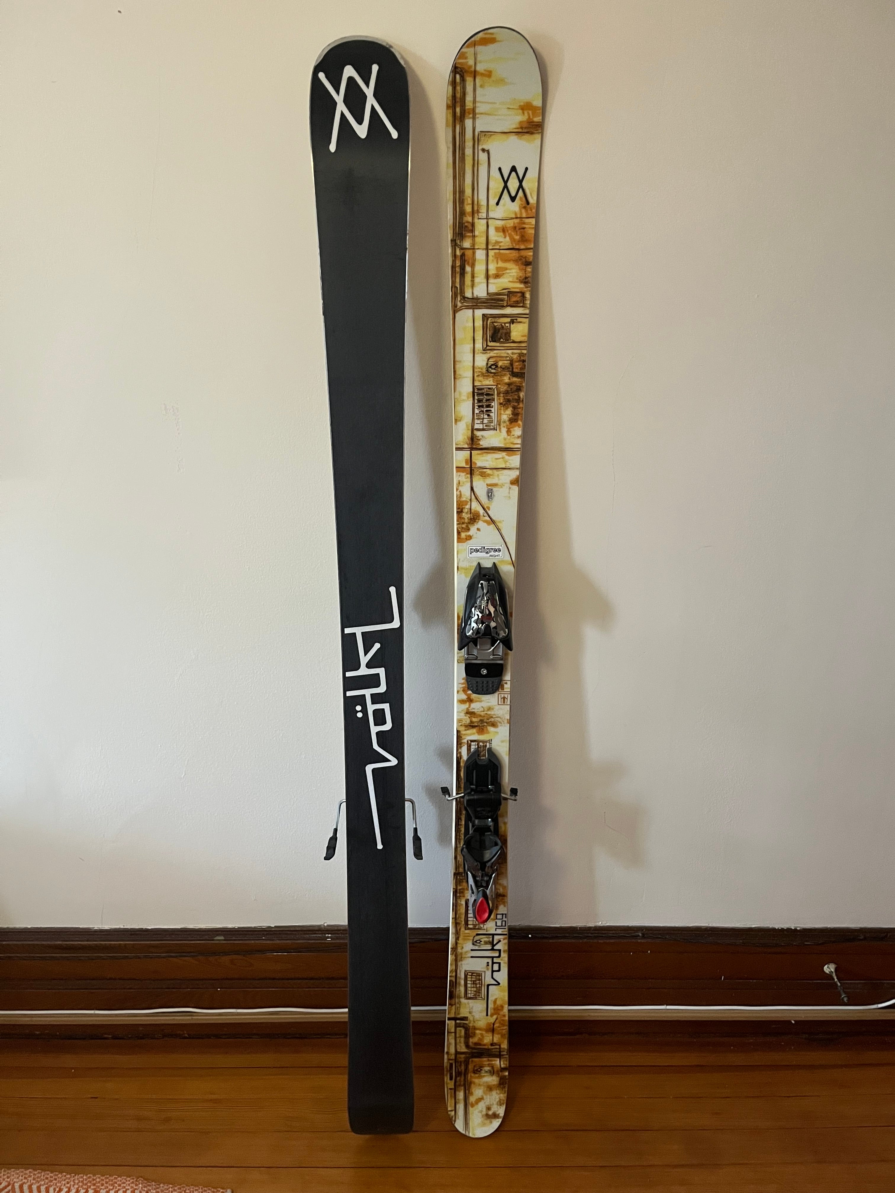Men's 2012 Park 169 cm Volkl Karma Skis With Bindings Max Din 12