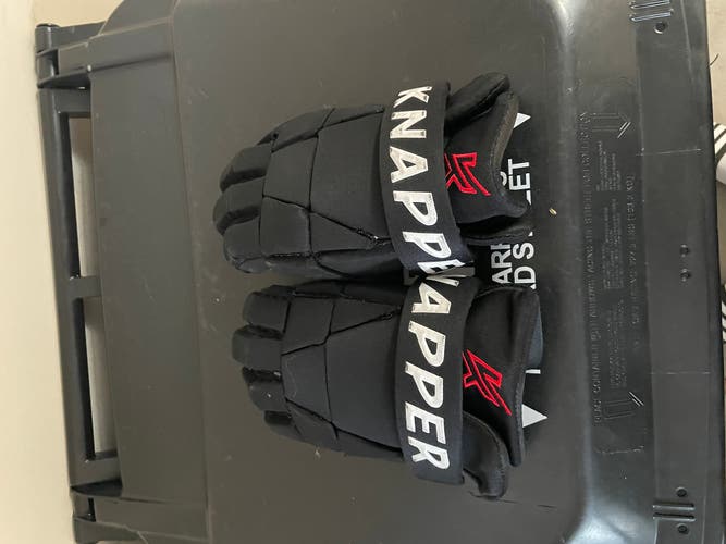 Knapper Ball Hockey Gloves 16" (Used)