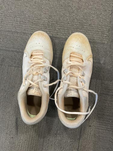 Used Nike RENEW SOFTBALL CLEATS BB/SB Cleats White Senior 10 11614-S000234391