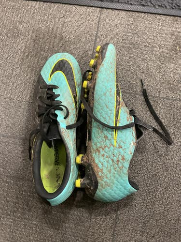 Used Nike Soccer Cleats Black Senior 7 11614-S000234367