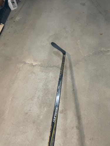 Senior Bauer Supreme 1S Left Hand Hockey Stick P28 95 Flex (Used)