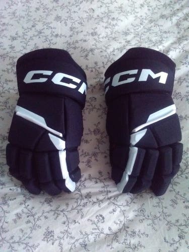 CCM Next Gloves - size 15 Black