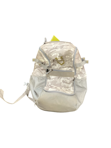 Used Under Armour 4 BAT BACKPACK BB/SB Player Backpack White 11613-S000180087