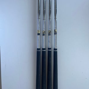 True Temper DG S200 Stiff 36"-34.75" 7-PW Iron Shaft Set Pulls