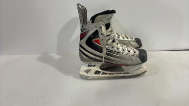 Bauer (Used) Intermediate Junior Size 2 Hockey Skates