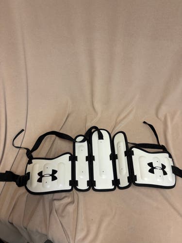 Youth Medium Under Armour lower back protector (Used)