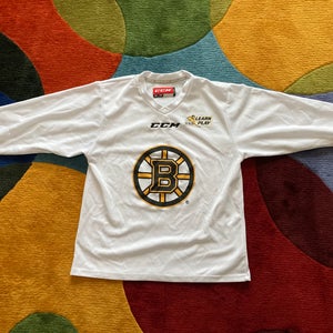 Bruins CCM Youth Large/Extra Large Jersey (Used)