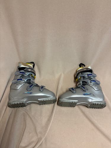 Mondo 27 & 27.5 Salomon All Mountain Irony Ski Boots (Used)