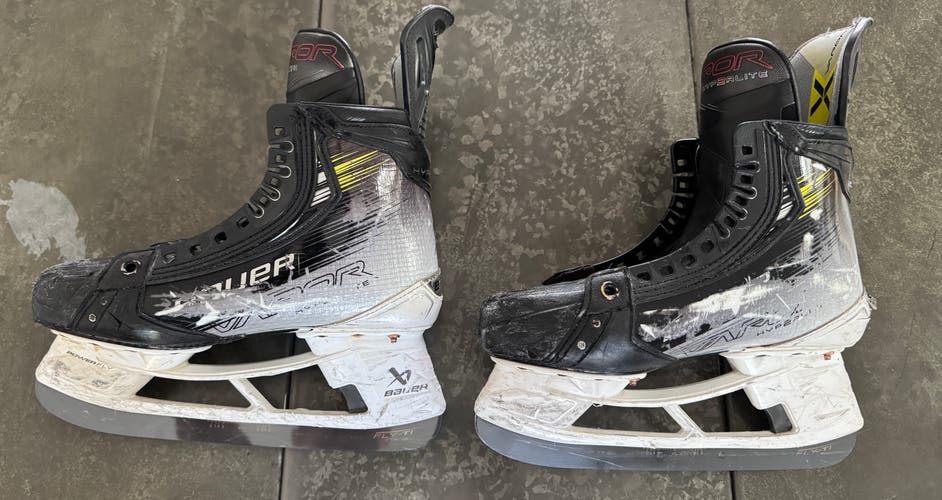 Bauer Vapor Hyperlite 2 Hockey Skates   Size 6, Fit 3, Two Sets of Pulse Ti steel