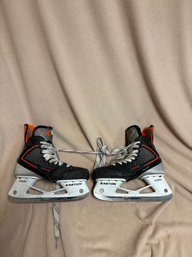 Orange Easton Hockey Skates Regular Width Size 5 (Used)