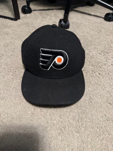 Philadelphia Flyers New Era Hat