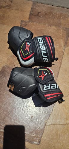 Senior Small Bauer Vapor 2X Elbow Pads (Used)