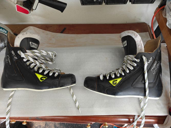 Black Graf Supra 709 Hockey Skates Regular Width 8.5 (Used)