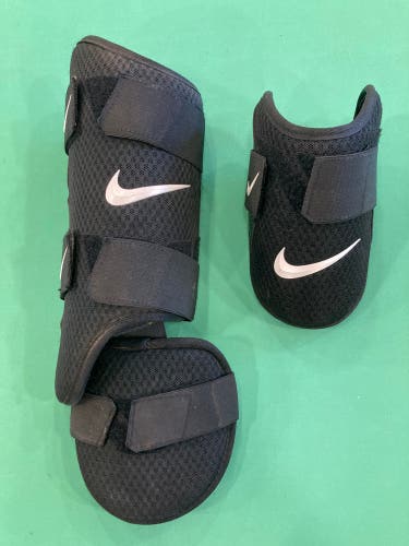 Adult OSFA Nike Batter's Shin + Elbow Guard Set