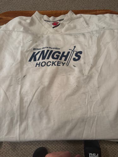 White Goalie Cut Men's Jersey (Used)