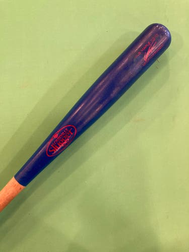 32" Louisville Slugger C243 Maple Baseball Bat
