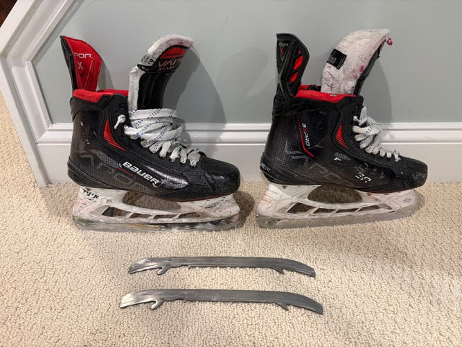 2021 Bauer Vapor 3X Hockey Skates 6.5 (Used)