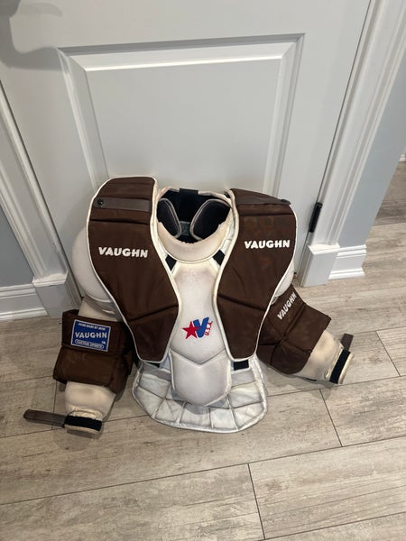 Medium 2025 Vaughn Goalie Chest Protector (Used)