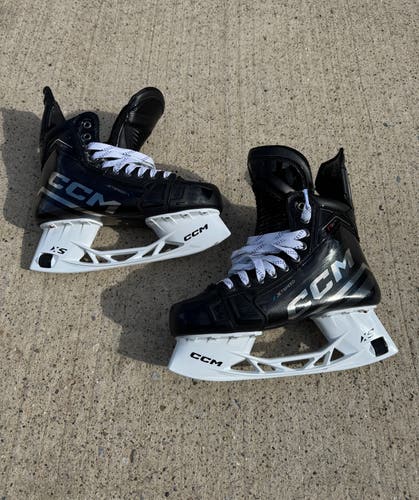 Brand New - Custom NHL Stock Black 2023 CCM JetSpeed FT6 Pro Hockey Skates Regular Width Pro Stock 7