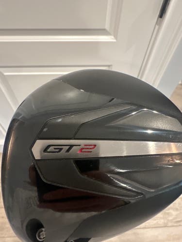 2025 Titleist GT2 Left Hand Driver Regular Flex 10 Loft (Used)