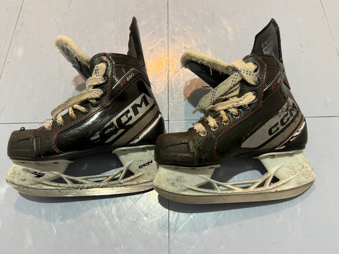 2023 CCM JetSpeed FT680 Hockey Skates 13 (Used)