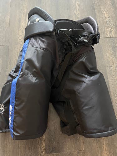 Medium CCM HPTKXP Hockey Pants Pro Stock Leafs 3rd/Flipside/Drewhouse
