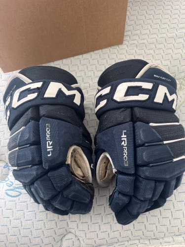 CCM Tacks 4 Roll Lite Gloves 13" (Used)