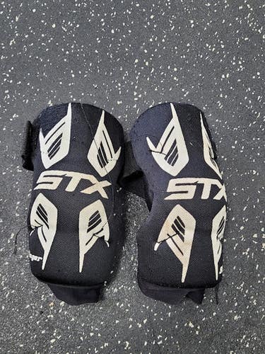 Used STX STINGER Lacrosse Arm Pads/Guards Black XXS 11849-S000038726