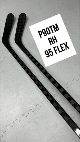 Senior(2x)Right P90TM 95 Flex ProBlackStock™ Unbranded Pro Stocks Nexus Hockey Sticks