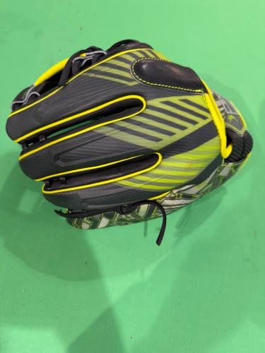 Rawlings REV1X RH Infield Baseball Glove | 11.75" | Francisco Lindor Pattern