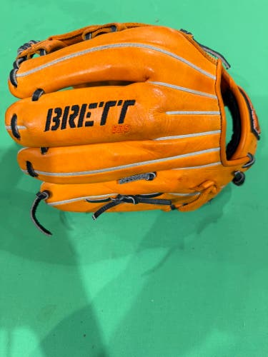 Brett Bros RH Baseball Glove | 12"