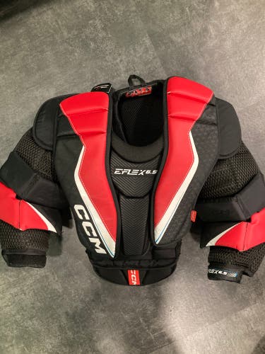 Junior Small/Medium CCM Extreme Flex 6.5 Goalie Chest Protector