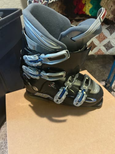 Women's Used Nordica All Mountain Olympia EM6 Ski Boots