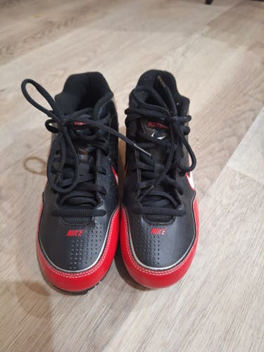 Red 3K (Toddler) Youth Nike Low Top (New)