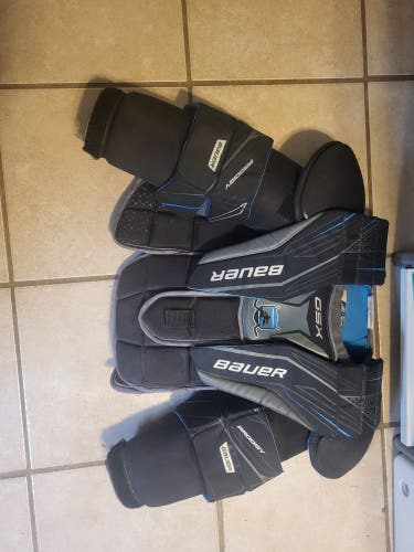 Large/Extra Large Bauer GSX Goalie Chest Protector (Used)