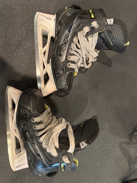 2024 Bauer Elite Hockey Goalie Skates Regular Width Size 1 (Used)