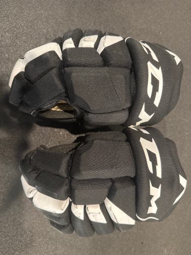 CCM JetSpeed FT485 Gloves 11" (Used)