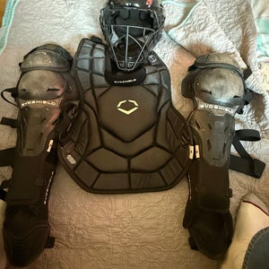 EvoShield G2S Adult Baseball Catcher's Gear Set Used)