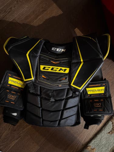 Large 2022 CCM Premier Pro Goalie Chest Protector Pro Stock (Used)