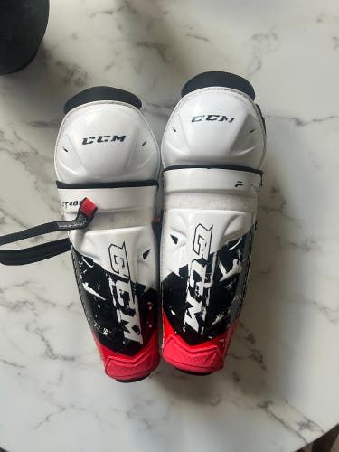 Junior CCM JetSpeed FT485 12" Shin Pads (Used)