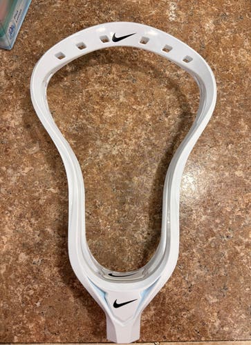 Nike L4 Unstrung Head (New)