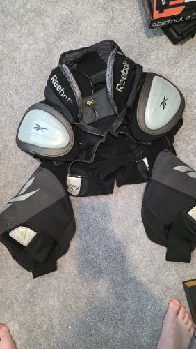 Medium Reebok 9K Girdle Pro Stock (Used)