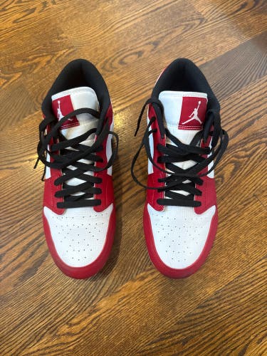 Red Men's Size M 12.0 (W 13.0) Nike Air Jordan Low Top Molded Cleats (Used)