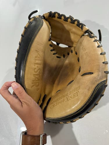 All Star CM3000xsbt RH Catcher's Baseball Glove 32" (Used)