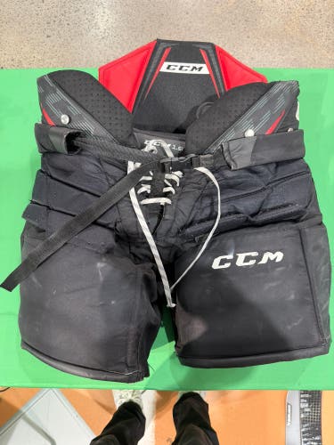 CCM 1.9 Hockey Goalie Pants | Senior Medium