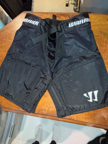 Junior Medium Warrior Hockey Pants (Used)