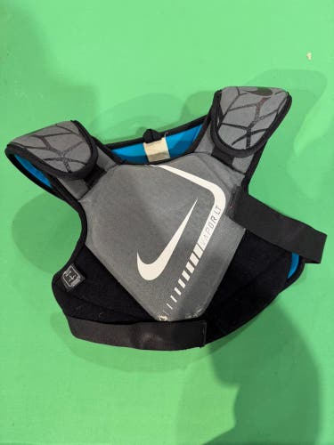 Nike Vapor LT Shoulder Pads | Youth Large