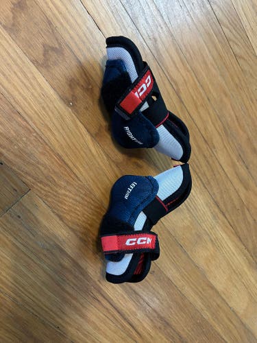 Youth Medium CCM Next Elbow Pads (Used)
