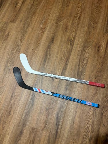 Youth Bauer Mystery Mini Right Handed Hockey Stick 30 Flex (Used)