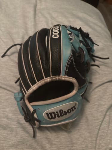 2020 Wilson RH Infield Baseball Glove 11.75" (Used)